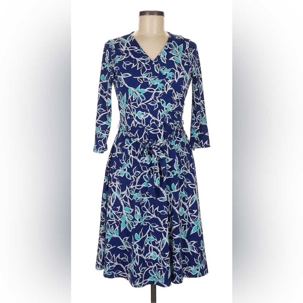 Elegant Long Sleeve Floral Dress in Blue and White